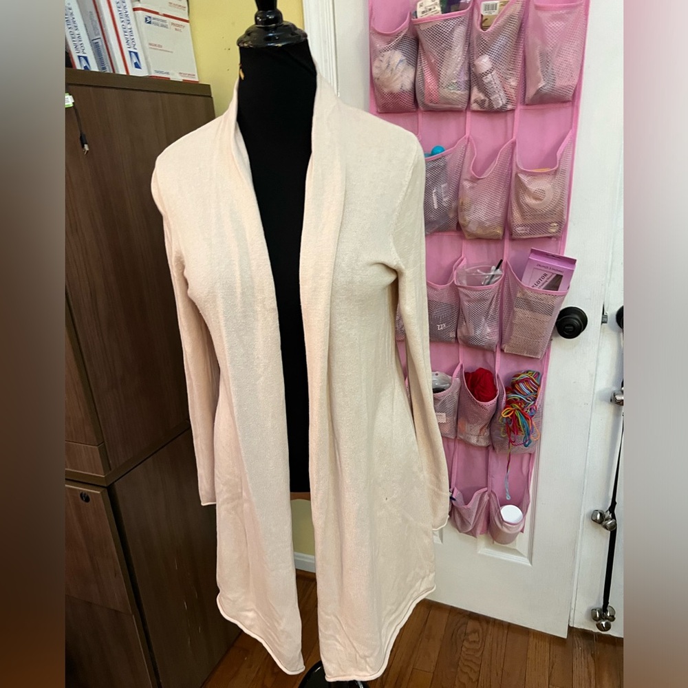Chicos sz 2(L/XL) drape front, long,cardigan sweater, light pink.